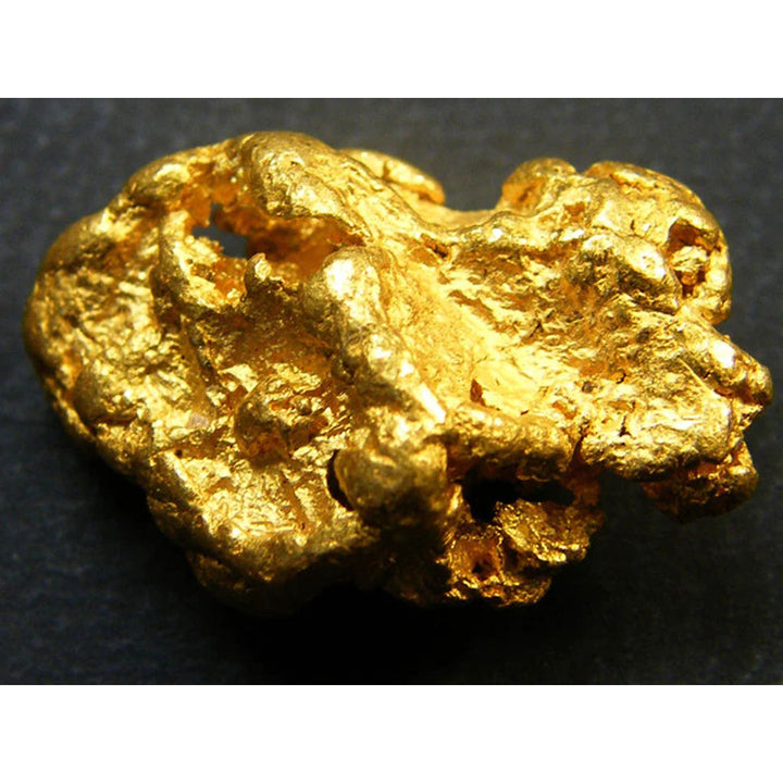 THE GOLDEN METEOR